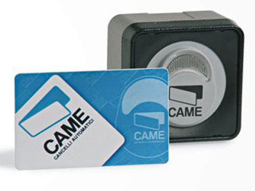 Lettori tessere magnetiche per controllo accessi a Torino