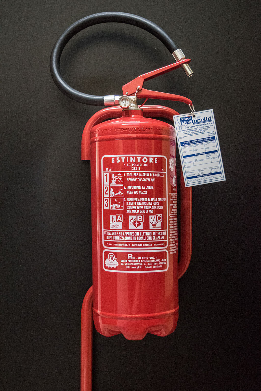 Estintore a polvere da 6 kg